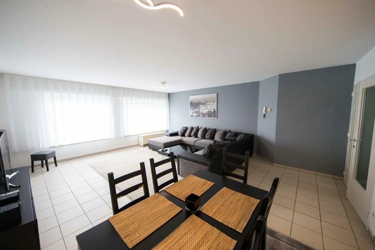 Renovated Apartment In Antwerp City Center 벨기에
